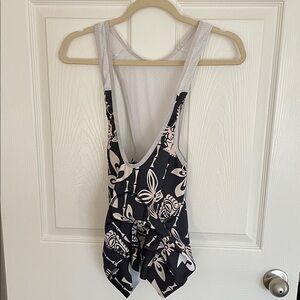 Zoot floral Hawaiian women’s cycling bib bike shorts XS